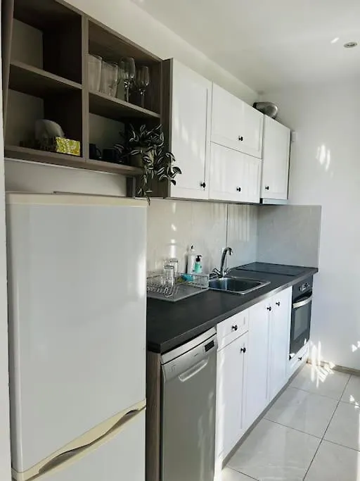 סופיה Classic Modern Apartment With Parking Place